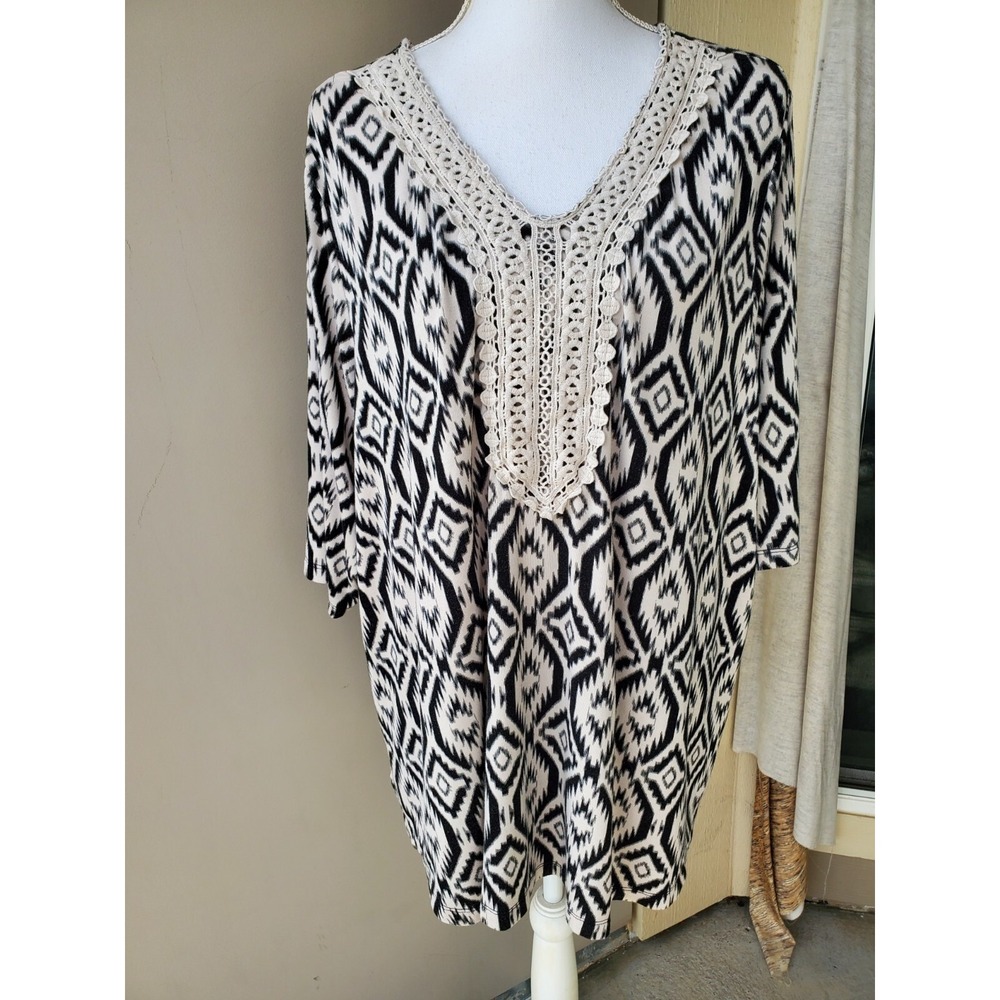 Catherines Top‎ Womens Plus Petites 2XWP Beige Black Crochet Stretch Aztec Boho
